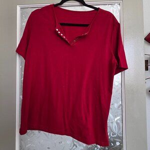 Red Top w/faux buttons - size XL